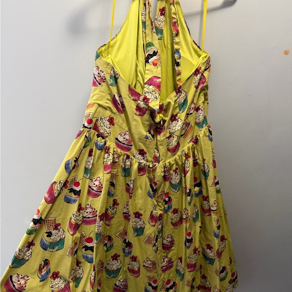 LINDY BOP Cupcake Print Yellow Halter Dress - Picture 2 of 3